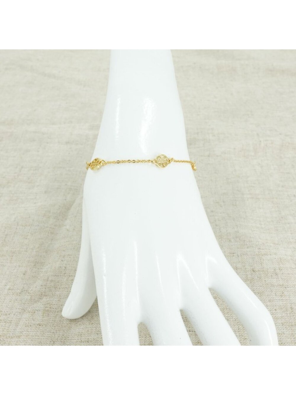 Tory Burch Gold Toggle Logo Disc Chain Bracelet Gold OS - Picture 3 of 10